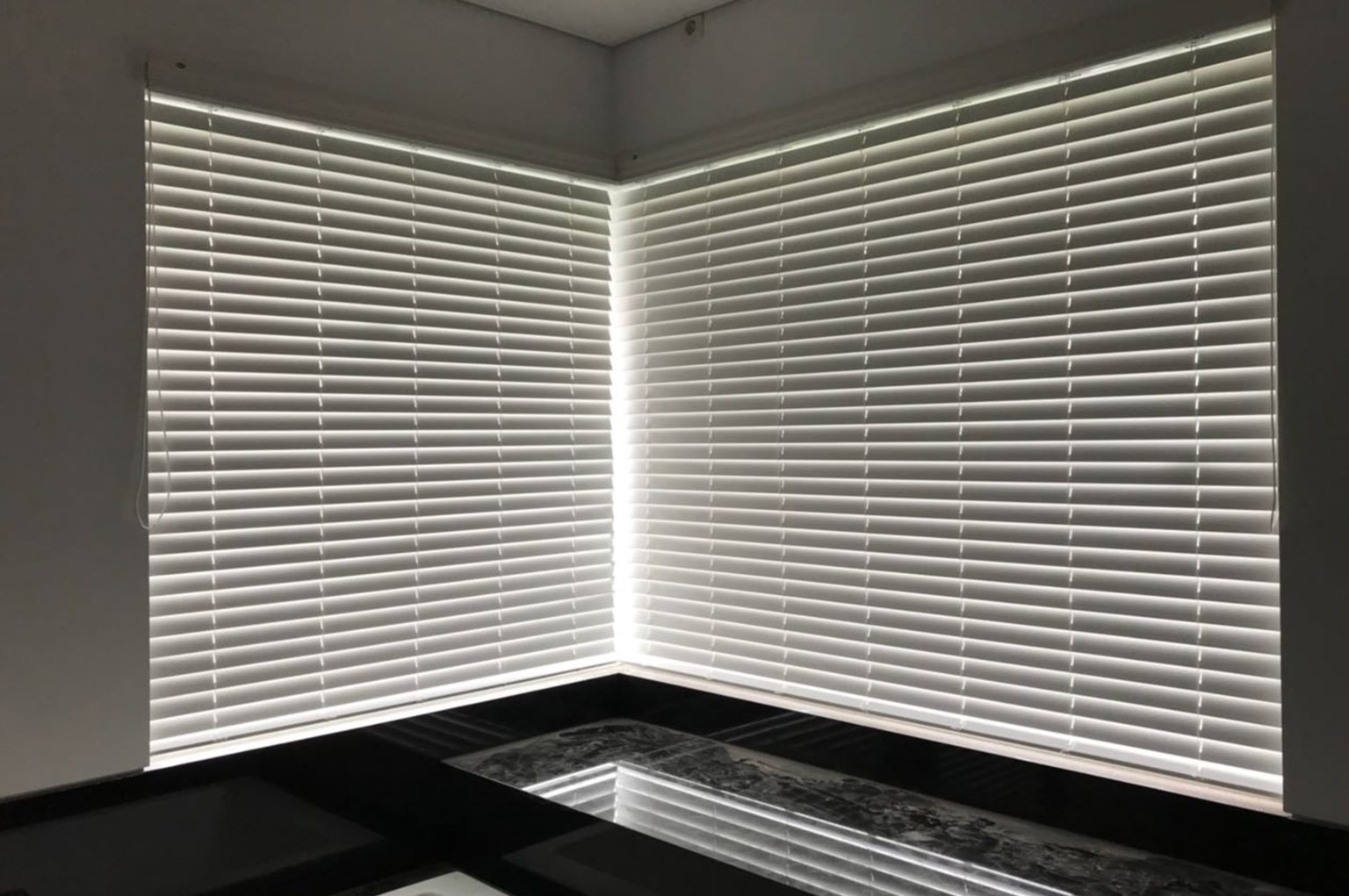 UV Blinds (5)